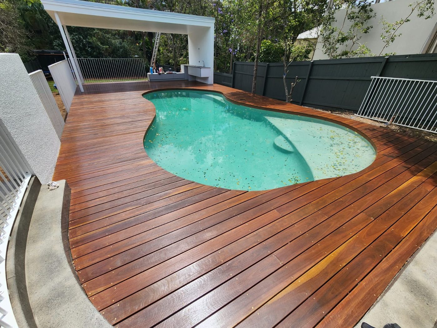 Timber pool deck restoration